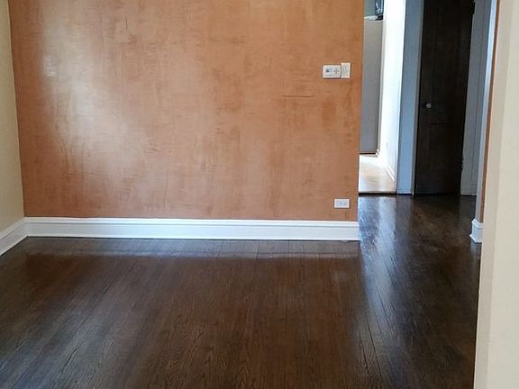 3rd image of 1016 24th Ave