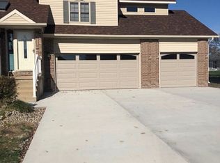 108 3rd St, Hamel, IL 62046