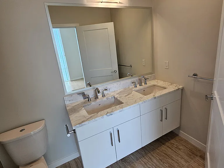 1708 Ontario St #Penthouse 2 — Photo 33