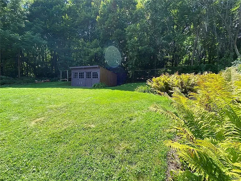 238 Greenwood Pl — Photo 15
