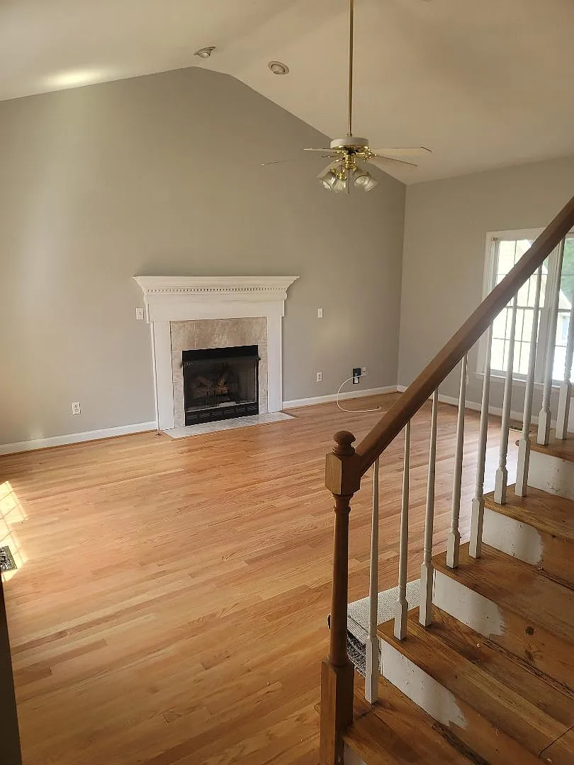 3 bed, 2.5 bath, 1750 sqft, $2,150 — Photo 2