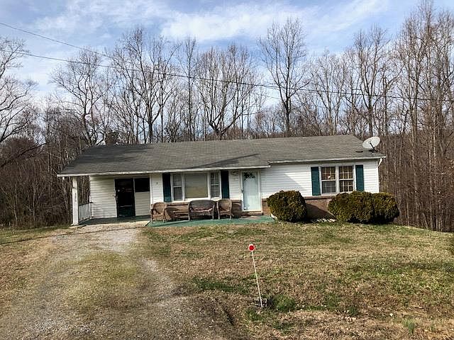 1st image of 304 Lafayette Dr