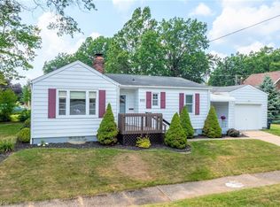 2021 Hillside Ter, Akron, OH 44305