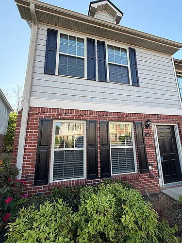 140 Madison Pl Photo 1