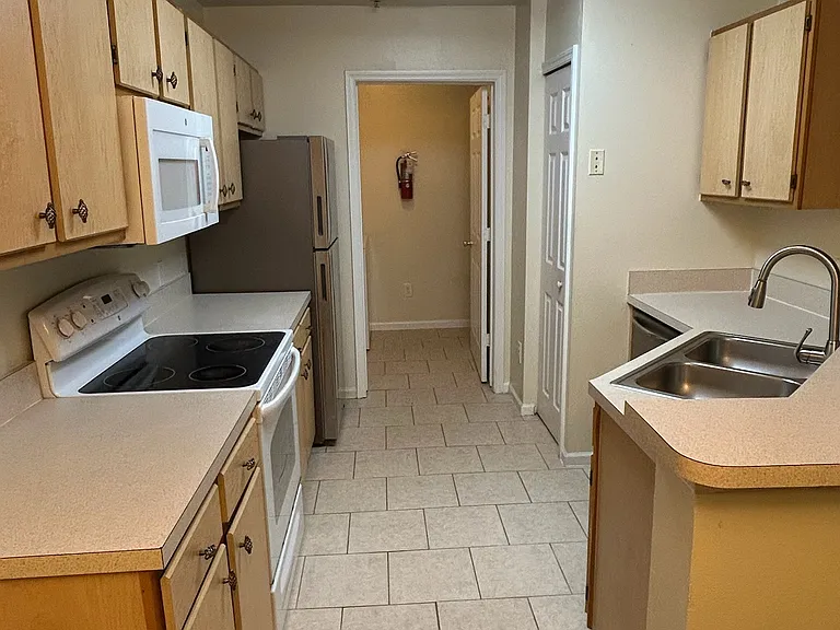 6596 Swissco Dr #1524 — Photo 10
