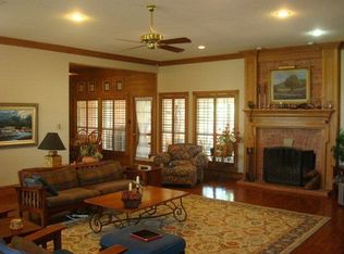 3708 Cardinal Ln, Midland, TX 79707
