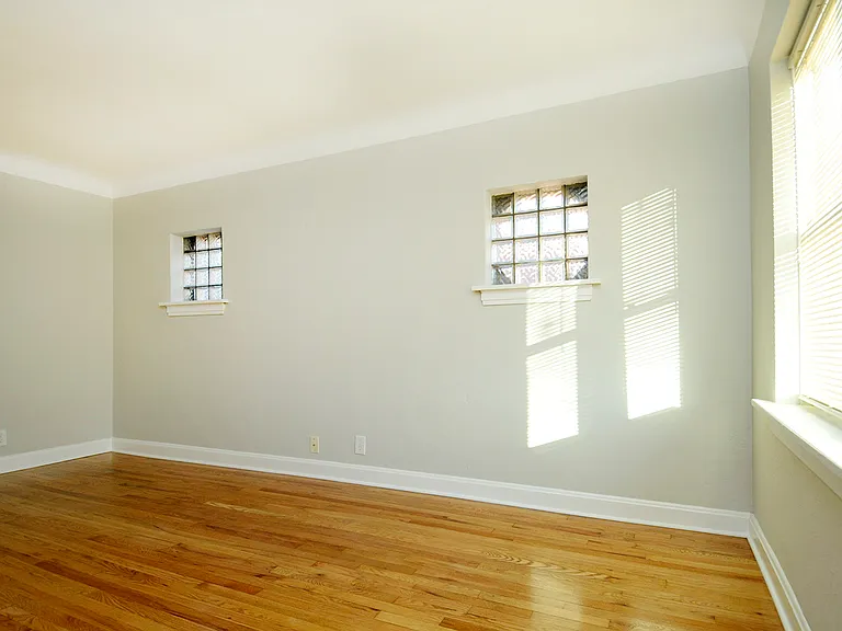 5819-5821 Devonshire Ave #1W — Photo 18