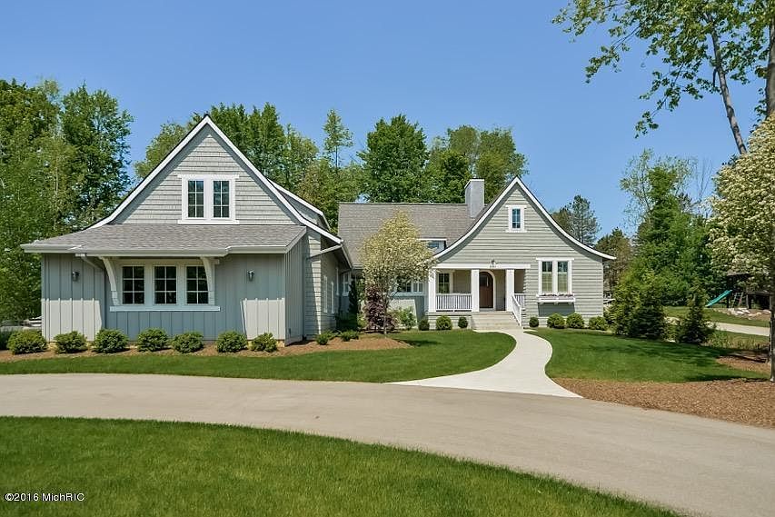 1st image of 5711 Manchester Hills Dr SE