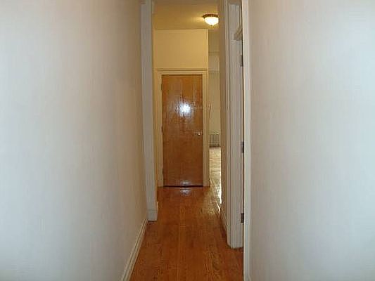 3rd image of 515 Cathedral Pkwy #6TK