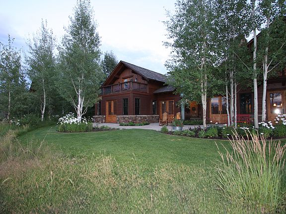 3rd image of 2725 W Snowshoe Ln