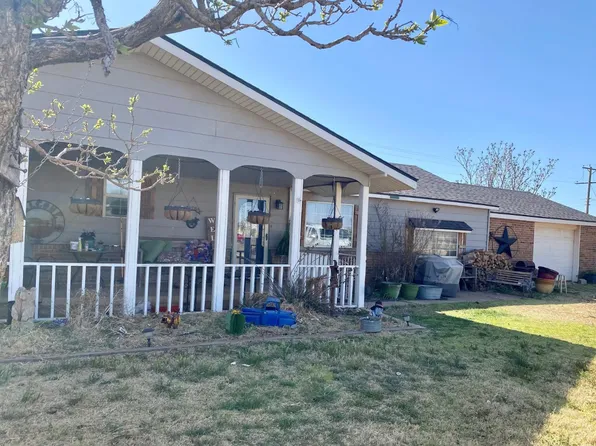 3313 N Columbia St, Plainview, TX 79072