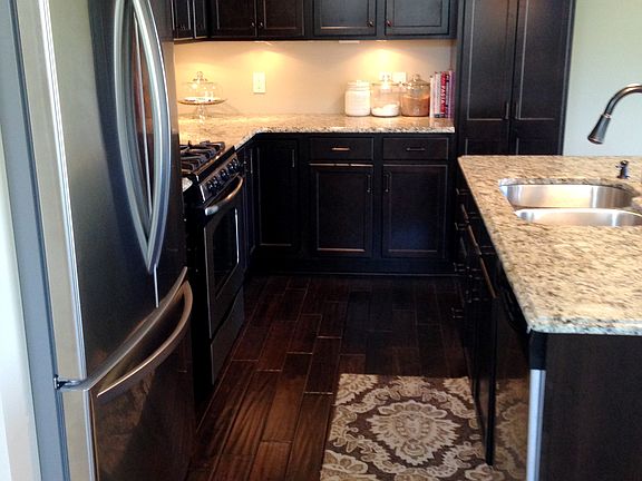 4th image of 2103 Hollyhock Dr NE