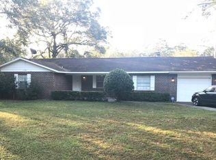 222 SW Coliseum Pl, Lake City, FL 32025