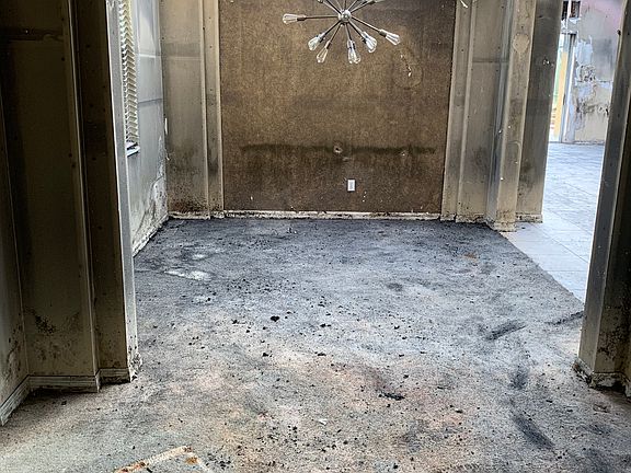 5th image of 118 Alexandria Place Dr