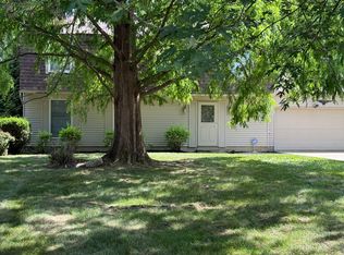 17073 Drake Rd, Strongsville, OH 44136