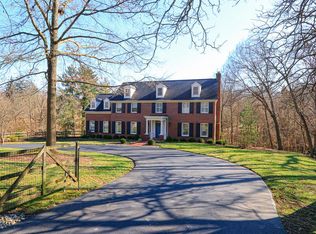 8095 Graves Rd, Cincinnati, OH 45243