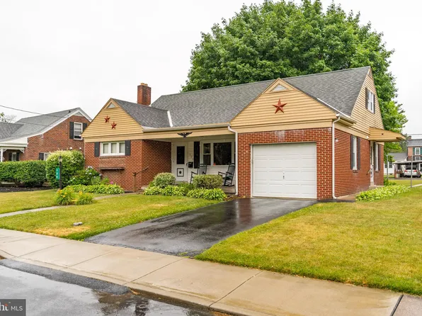 120 Penn Ave, Ephrata, PA 17522