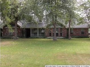 6360 Rollins Rd, Zachary, LA 70791