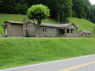 15856 Rd Bailey Hwy, Hanover, WV 24839