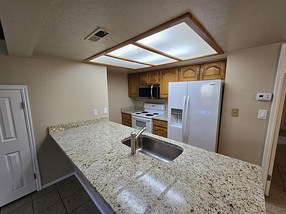 3rd image of 270 S Donlee Dr Unit 10