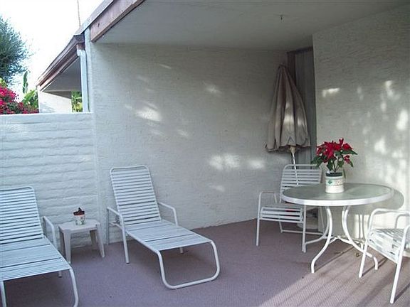 2511 PATIO