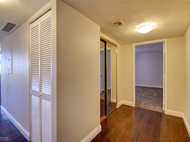 3111 Bel Air Dr #8E — Photo 16