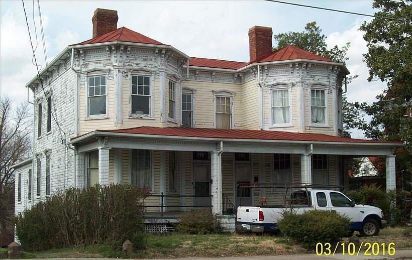 2nd image of 719 N Main St