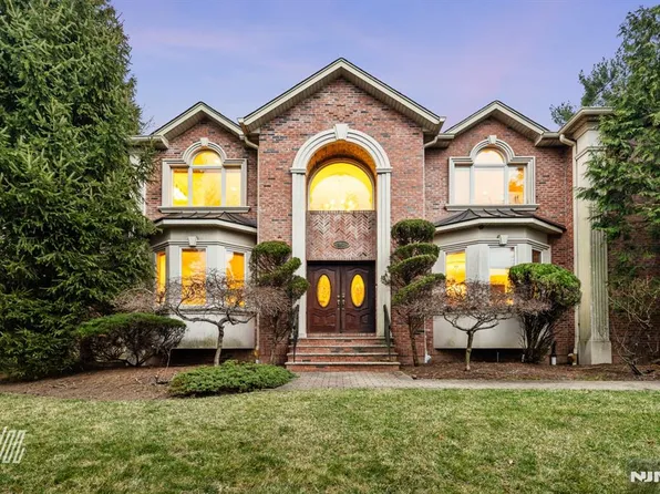 187 Piermont Rd, Closter, NJ 07624