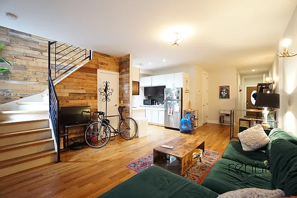 Rented by Rennit Inc. | media 60