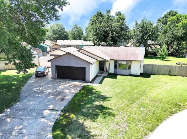 5913 W 37th Ct S, Wichita, KS 67215