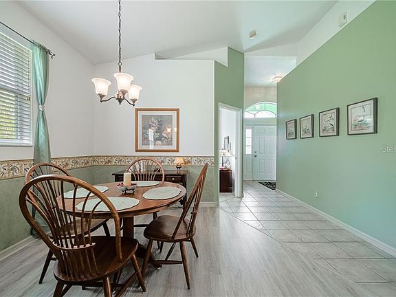 5th image of 1475 Hedgewood Cir