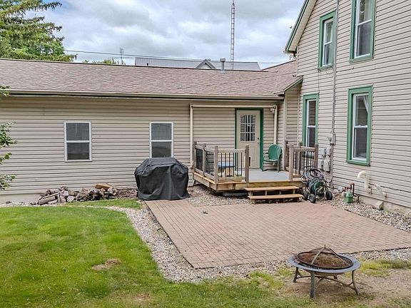 5th image of 8 E Kendall St