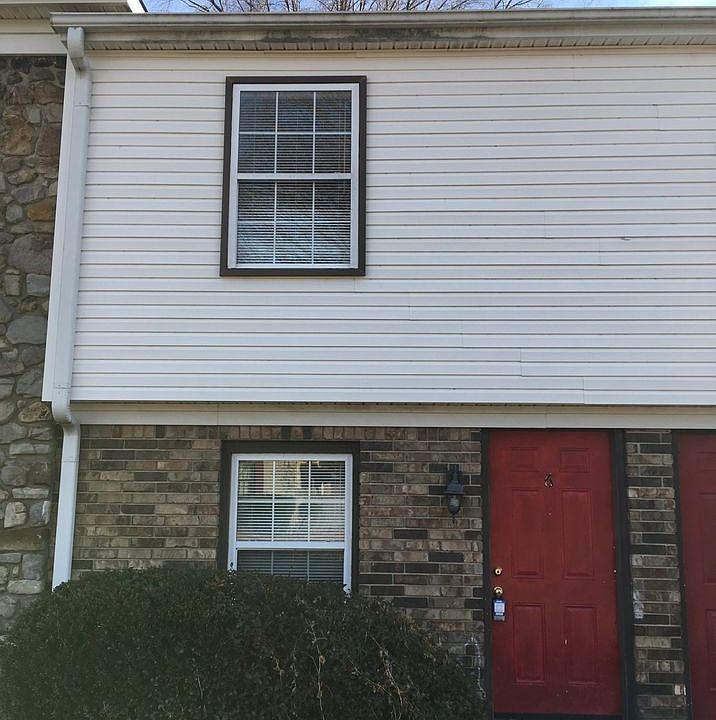 1st image of 607 Chickadee Dr APT 4