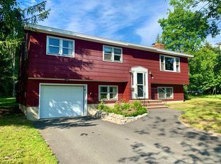 181 Juniper St, Bangor, ME 04401