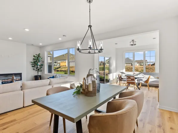 8012 Xyloid Ln, Hamel, MN 55340