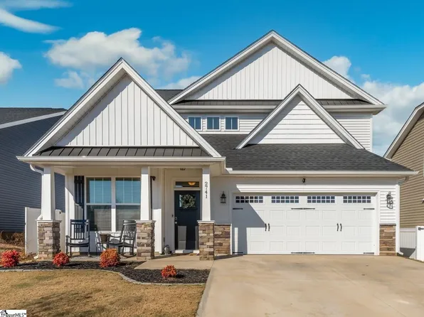 2741 Millhone Dr, Moore, SC 29369