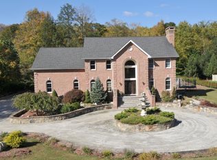 115 Peekskill Hollow Rd, Putnam Valley, NY 10579