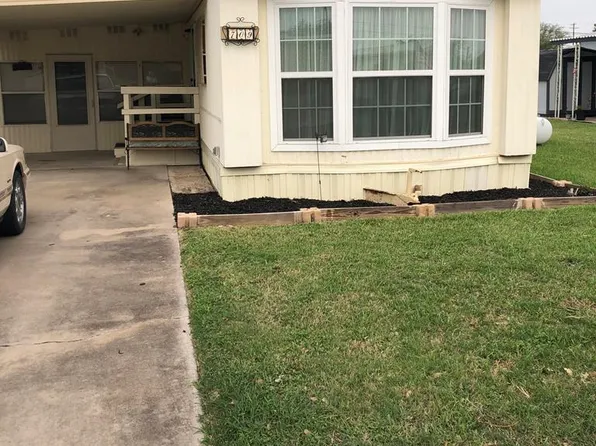 709 N Anaqua St #49, La Feria, TX 78559