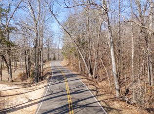 3310 Holland Creek Rd, Savannah, TN 38372