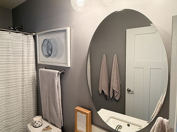 5th image of 2225 Silver Rose Dr