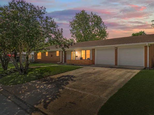 2610 Powell Dr, Gatesville, TX 76528