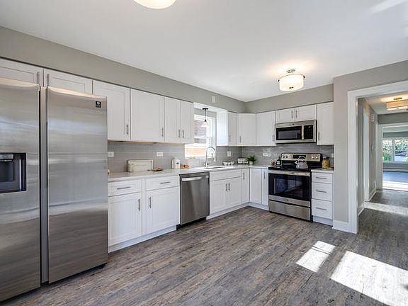5th image of 2031 N 74th Ave