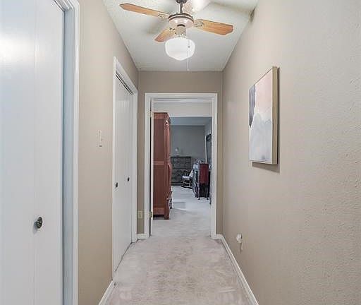 3rd image of 109 Lancashire Dr