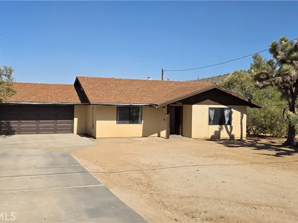 7745 Joshua View Dr, Yucca Valley, CA 92284
