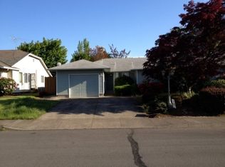 1370 Boone Rd S, Salem, OR 97306