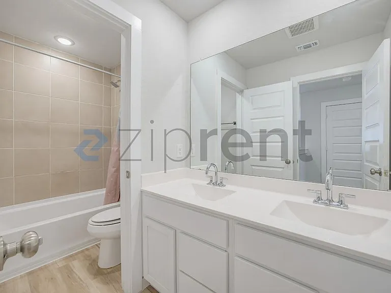 4750 Sahara Valleys — Photo 25