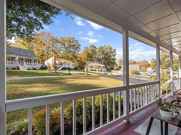 4th image of 2507 Foxberry Cir