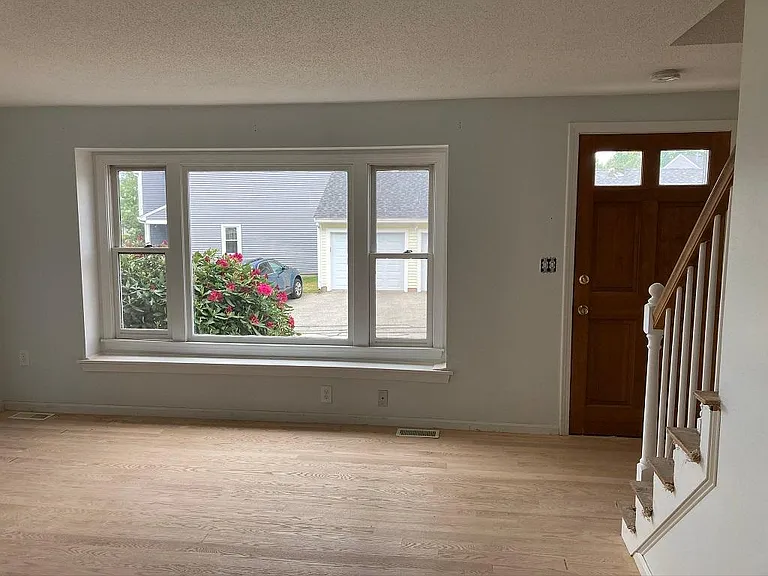97 Merrimack Meadows Ln #97 — Photo 9