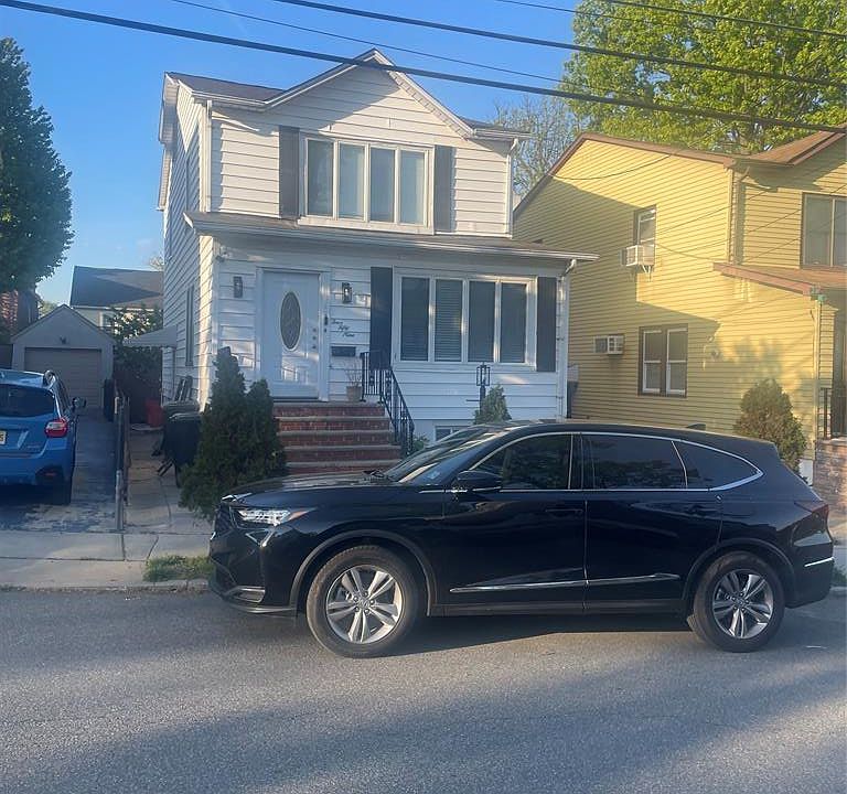 1st image of 459 Lawton Ave