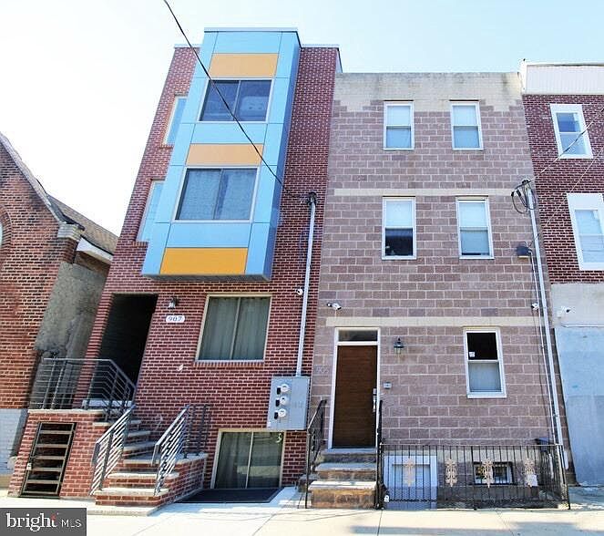 1st image of 905 Diamond St